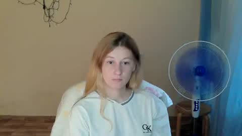 Snapshot of alalaska_ana chatting on 07-06-26, 12:13 Anna online show from 07-06-26, 12:13
