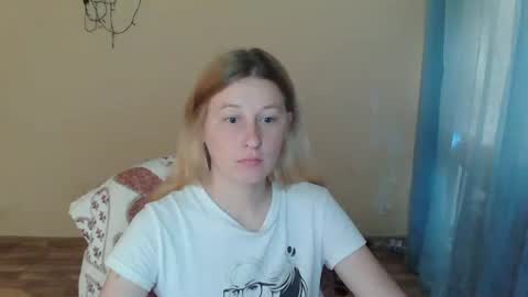 Snapshot of alalaska_ana chatting on 07-14-26, 12:22 Anna online show from 07-14-26, 12:22
