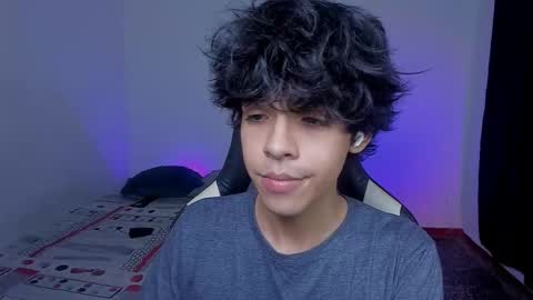 alan18n online show from 11-28-25, 02:47