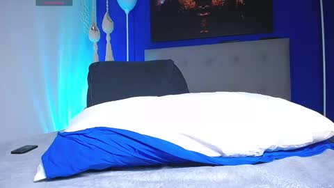 Snapshot of alan_fergusonn chatting on 03-04-25, 04:30 Alan Ferguson online show from 03-04-25, 04:30