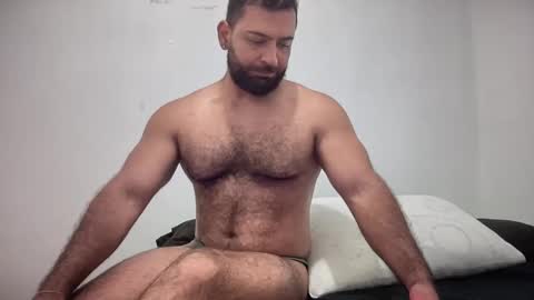 Snapshot of alan_fergusonn chatting on 10-09-25, 11:03 Alan Ferguson online show from 10-09-25, 11:03