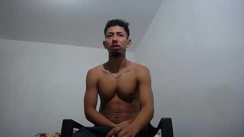 Snapshot of alan_gay chatting on 02-08-26, 09:13 Alan online show from 02-08-26, 09:13