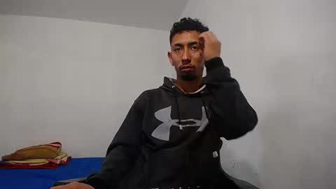 Snapshot of alan_gay chatting on 02-09-26, 02:10 Alan online show from 02-09-26, 02:10