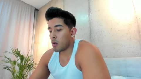 Snapshot of alan_greek_1 chatting on 02-12-25, 12:27 Alan greek online show from 02-12-25, 12:27