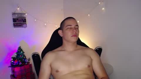 Snapshot of alan_hadid1 chatting on 12-29-24, 07:28 Alan Hadid online show from 12-29-24, 07:28