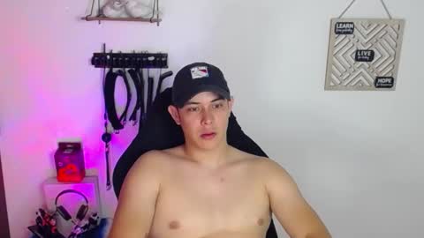 Snapshot of alan_hadid1 chatting on 01-27-25, 07:03 Alan Hadid online show from 01-27-25, 07:03