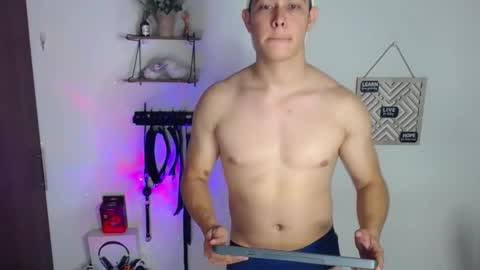 Snapshot of alan_hadid1 chatting on 01-30-25, 11:02 Alan Hadid online show from 01-30-25, 11:02