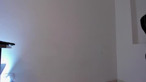 Snapshot of alan_muscle chatting on 02-26-25, 08:26 Alan online show from 02-26-25, 08:26