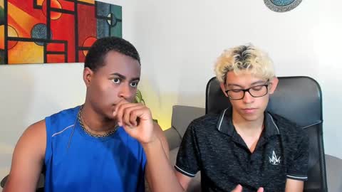 Snapshot of alan_scot chatting on 01-18-25, 09:45 Alan and Criss - WE JUST FRIENDS WITH BENEFITS BOTH VERS online show from 01-18-25, 09:45