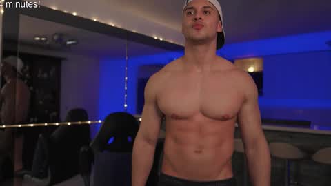 Alan Vidal online show from 03-25-26, 05:46