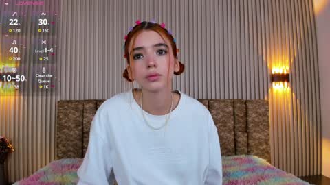 Snapshot of alana_333 chatting on 12-16-24, 01:32 A L A N A online show from 12-16-24, 01:32