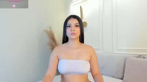 Snapshot of alana_cutte chatting on 05-22-26, 05:25 alana_cutte online show from 05-22-26, 05:25