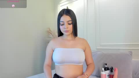 Snapshot of alana_cutte chatting on 06-02-26, 04:47 alana_cutte online show from 06-02-26, 04:47