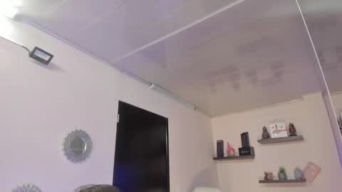 Snapshot of alana_madison chatting on 01-14-25, 11:10 Maeve online show from 01-14-25, 11:10