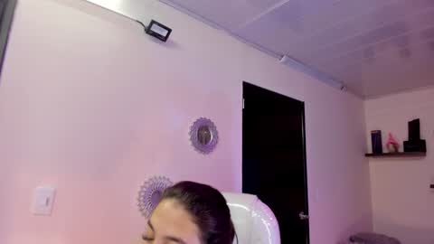 Snapshot of alana_madison chatting on 02-04-25, 02:10 Maeve online show from 02-04-25, 02:10