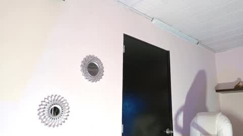 Snapshot of alana_madison chatting on 10-05-25, 11:08 Maeve online show from 10-05-25, 11:08