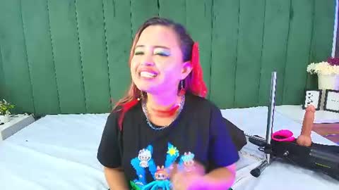 Snapshot of alana_petite chatting on 07-19-26, 02:59 ALANA PETITE online show from 07-19-26, 02:59