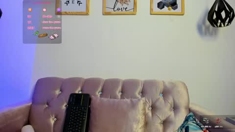 Snapshot of alana_vega69 chatting on 09-30-25, 12:10 alana_vega69 online show from 09-30-25, 12:10