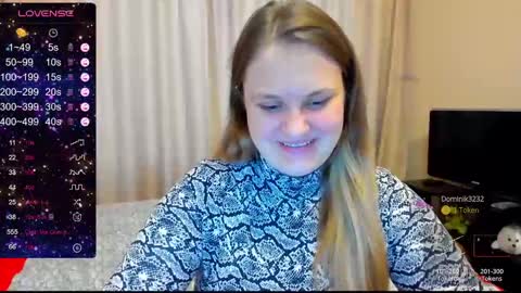 Snapshot of alanabrox chatting on 12-26-24, 08:50 Julia online show from 12-26-24, 08:50