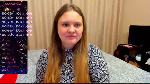 Snapshot of alanabrox chatting on 12-30-24, 01:36 Julia online show from 12-30-24, 01:36