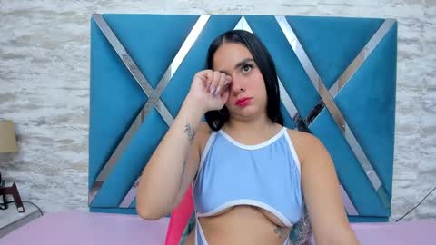 Snapshot of alanaflores chatting on 02-26-25, 11:41 Alana Flores online show from 02-26-25, 11:41