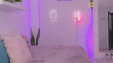 Ana online show from 11-15-25, 07:10