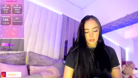 Snapshot of alanalexx chatting on 10-01-25, 04:07 Marianna online show from 10-01-25, 04:07