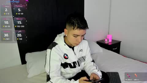 Snapshot of alanblack1 chatting on 01-30-25, 12:27 alanblack1 online show from 01-30-25, 12:27