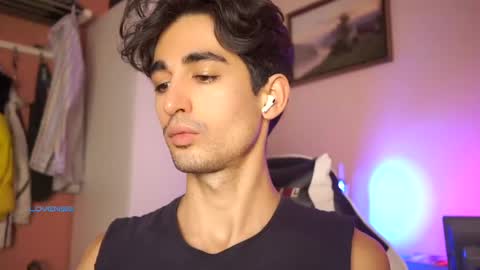 idenavarre online show from 12-01-24, 09:26