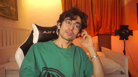 idenavarre online show from 02-02-25, 04:59