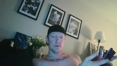 alanjonjunior85 online show from 04-09-26, 08:47