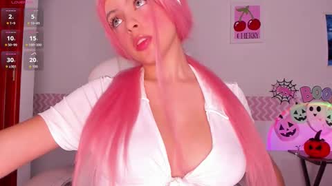 Snapshot of alanna_cherry chatting on 10-30-25, 10:32 Alanna online show from 10-30-25, 10:32