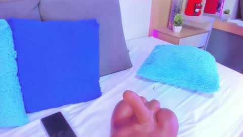 Alanna  online show from 01-15-26, 01:43