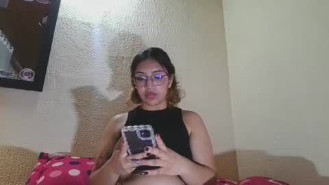 alanna_smith69 online show from 06-17-26, 02:58