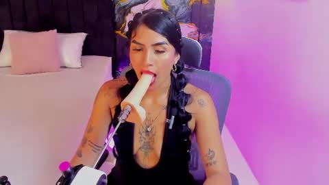 Alana online show from 06-20-26, 05:16