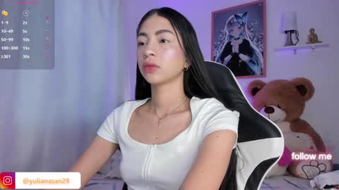 Snapshot of alannah__ chatting on 02-05-25, 11:44 online show from 02-05-25, 11:44