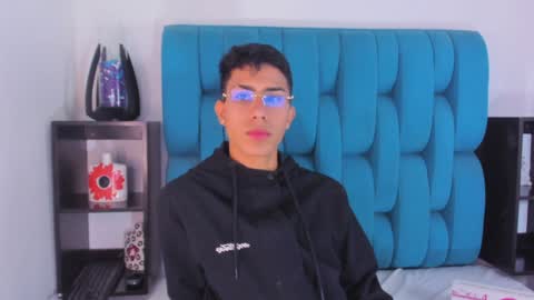 alannaughty_ online show from 01-08-25, 09:01