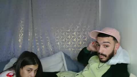 Snapshot of alaouirim25 chatting on 01-08-26, 12:35 AllylicArabis online show from 01-08-26, 12:35