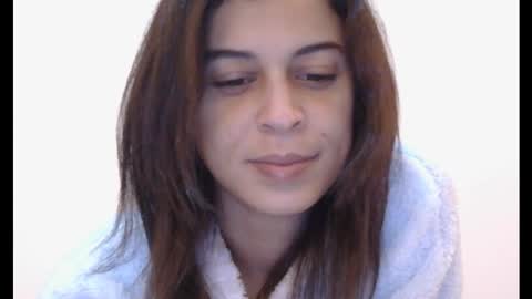 Snapshot of alaouirim25 chatting on 02-28-26, 04:30 AllylicArabis online show from 02-28-26, 04:30