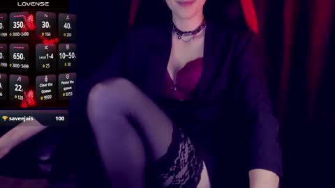 Snapshot of alariafatal chatting on 11-08-25, 02:28 Alaria online show from 11-08-25, 02:28