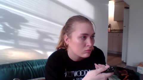 Snapshot of alaskablaze chatting on 03-31-26, 09:59 Alaska Blaze online show from 03-31-26, 09:59