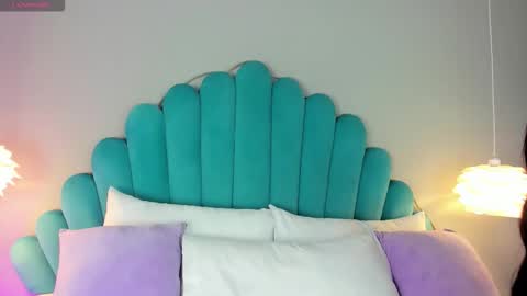 Alassia Hocthner online show from 11-05-25, 11:32