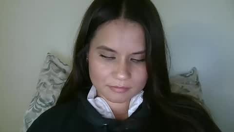 Snapshot of alba_toro535670 chatting on 03-11-25, 09:15 alba_toro535670 online show from 03-11-25, 09:15