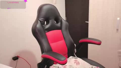 Snapshot of alba_toro535670 chatting on 11-11-25, 12:05 alba_toro535670 online show from 11-11-25, 12:05