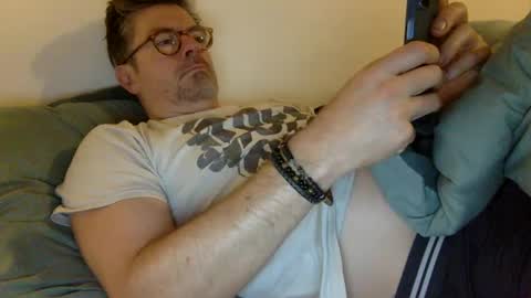 Snapshot of albandant chatting on 12-28-24, 08:05 albandant online show from 12-28-24, 08:05