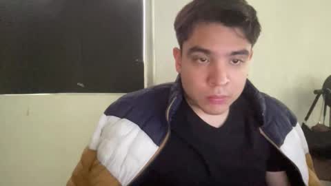 alber753713 online show from 06-10-26, 07:35
