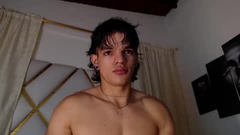 Snapshot of albertbernal69 chatting on 02-12-25, 05:15 Albert online show from 02-12-25, 05:15