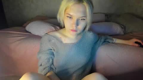 Snapshot of alchemyofsouls chatting on 12-15-25, 12:04 alchemyofsouls online show from 12-15-25, 12:04