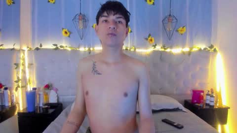 ale_aurarashi online show from 10-21-25, 08:04