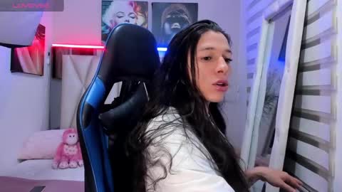 ale_noah_xxx online show from 01-03-25, 06:44